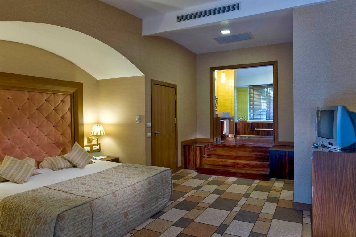 imagini hotel RIXOS SUNGATE